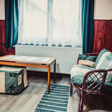 Veronika Guesthouse Dravatamasi Buitenkant foto